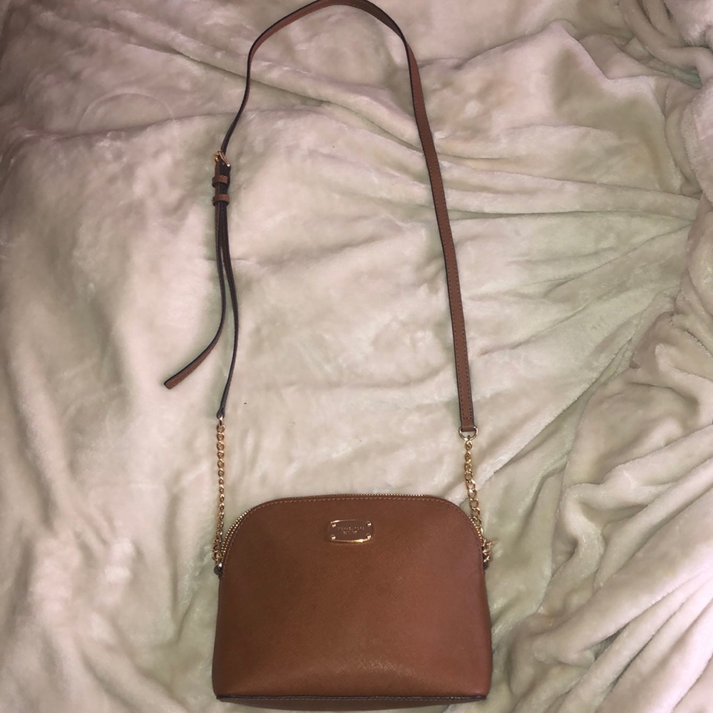 Michael Kors cross body purse